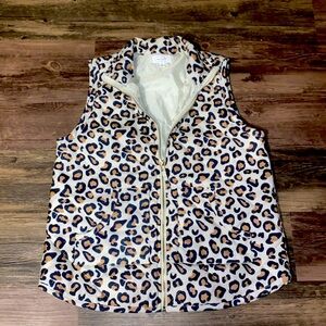 Mudpie women’s M leopard print quilted gold zipper vest